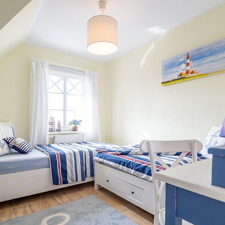 Ferienhaus Apfelbluete Zingst Esterno foto